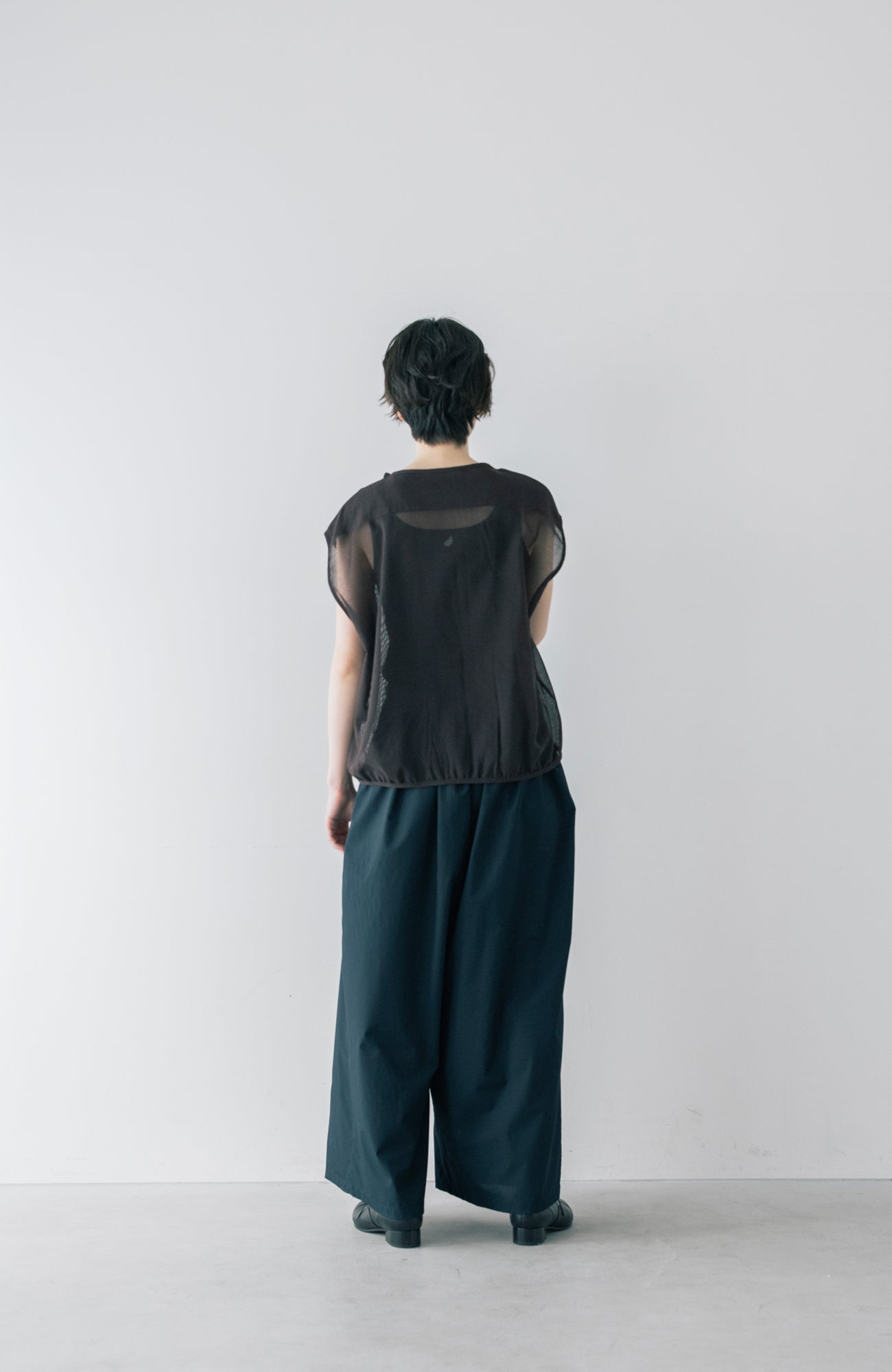 タックフリルベスト(2026 Summer Collection)