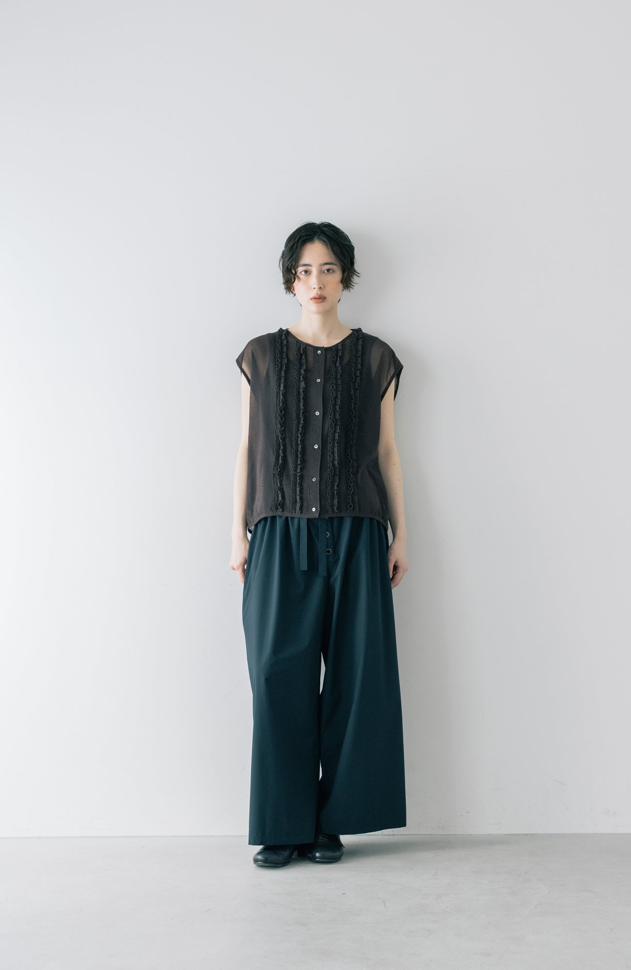 タックフリルベスト(2026 Summer Collection)