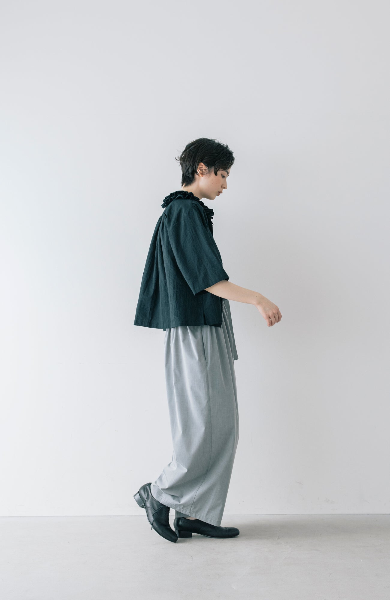 ダブルタックカラーブラウス(2026 Summer Collection)
