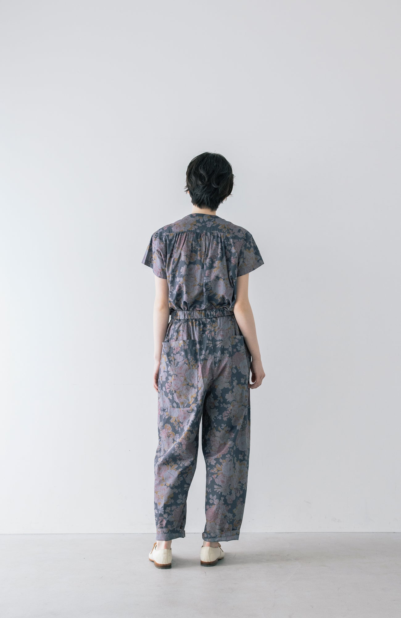 LIBERTY PRINTフロントラッフルブラウス(2026 Summer Collection)