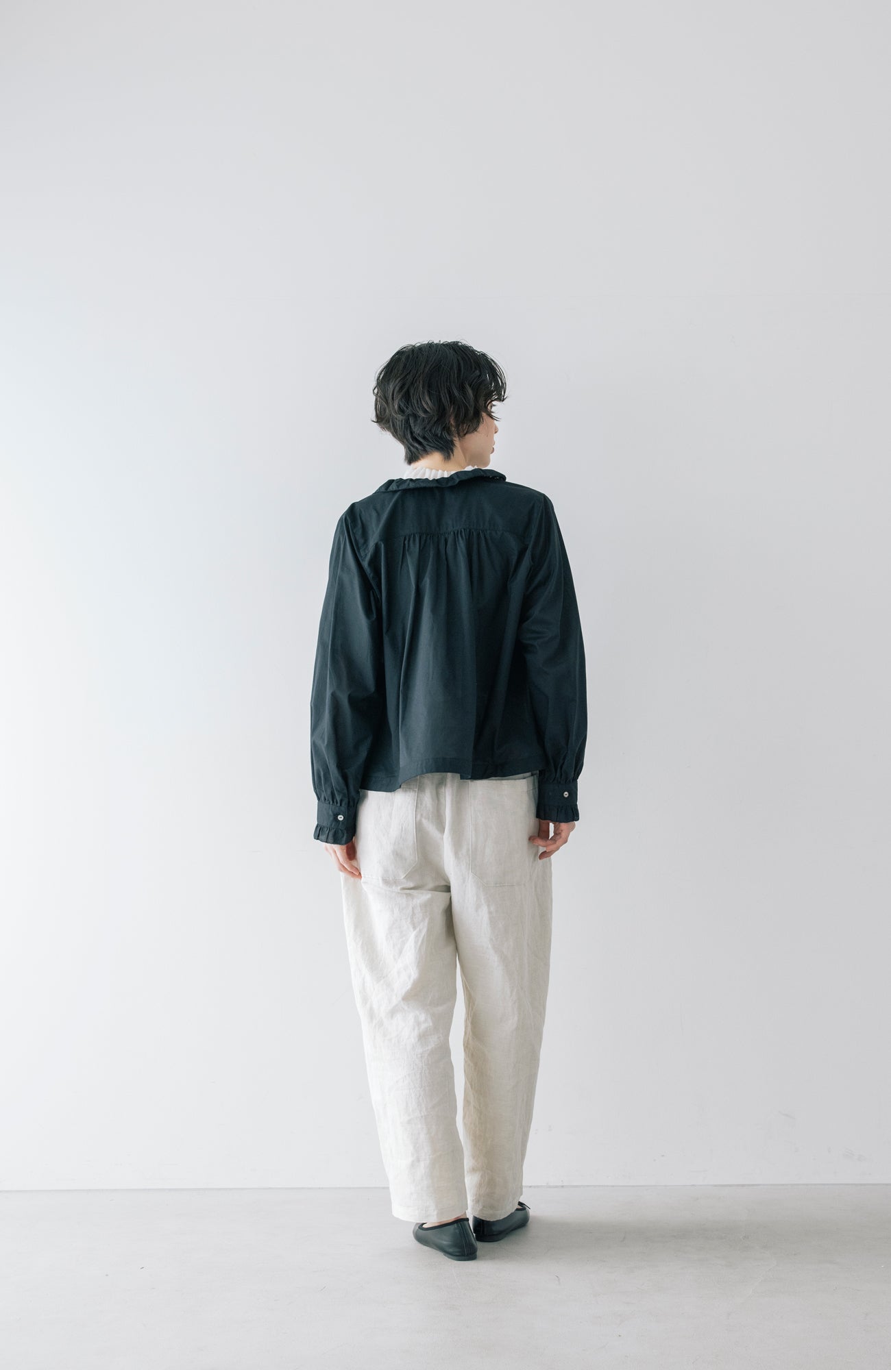 ピンタックとレースのブラウス(2026 Summer Collection)