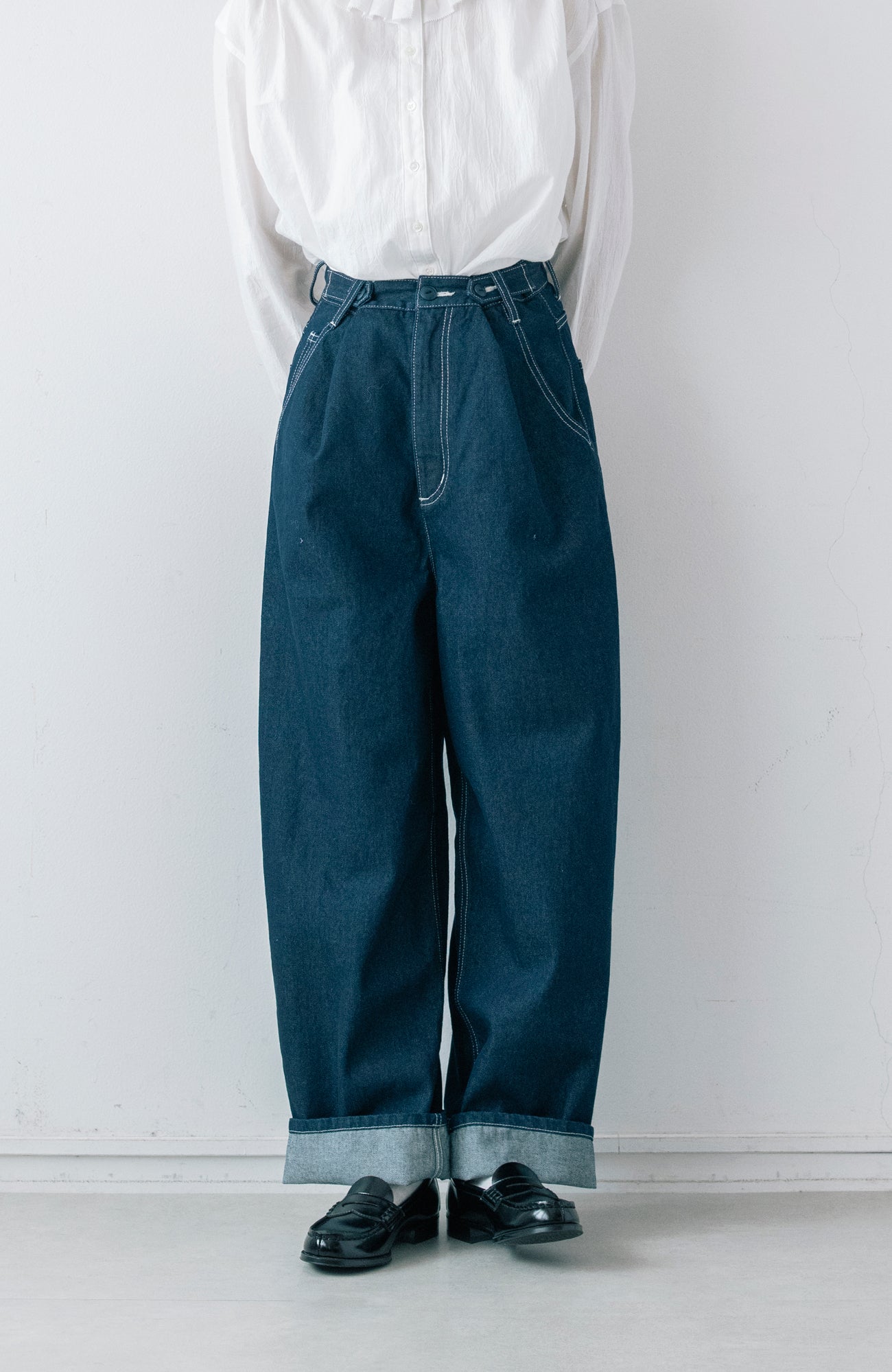ボタンアジャストデニムパンツ(2026 Autumn Collection)