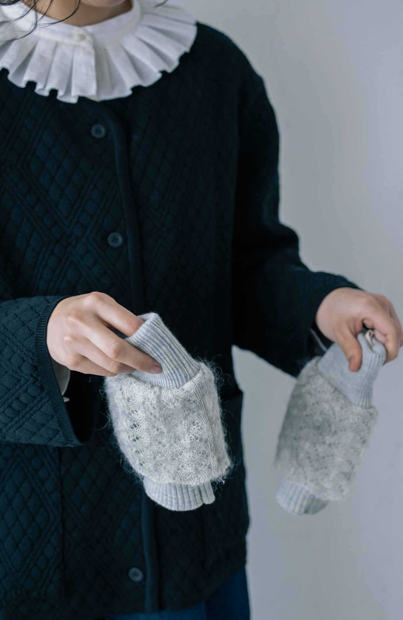 mohairフリルリストウォーマー(2026 Autumn Collection)
