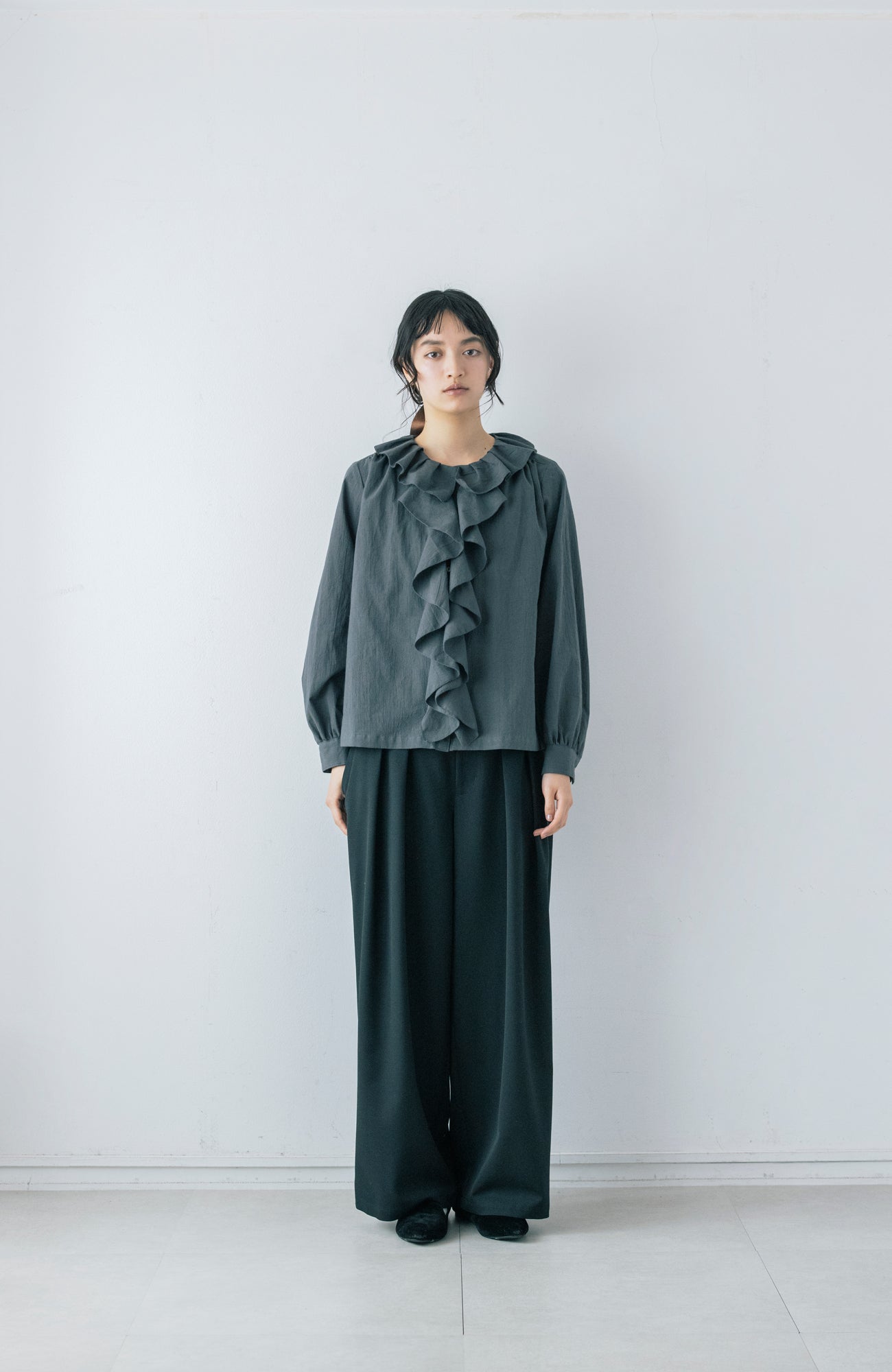 ラッフルブラウス(2026 Autumn Collection)