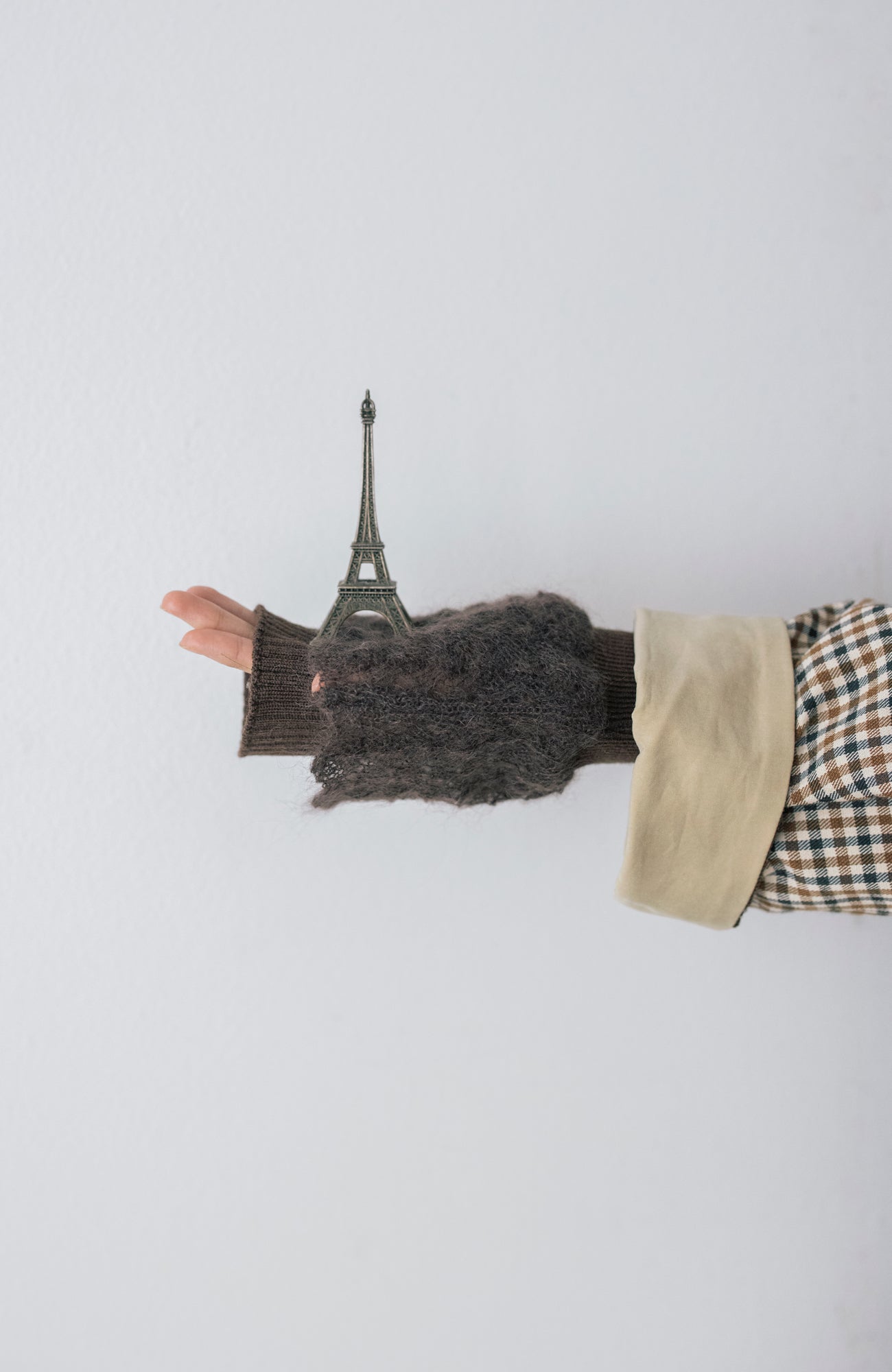 mohairフリルリストウォーマー(2026 Autumn Collection)