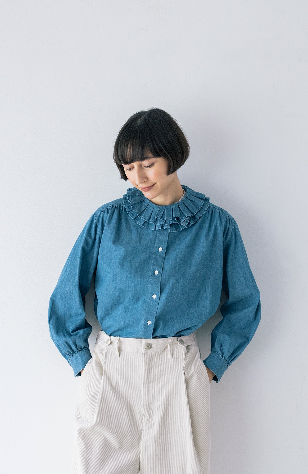 ダブルタックカラーブラウス(2026-2027 Winter & Pre-spring Collection)