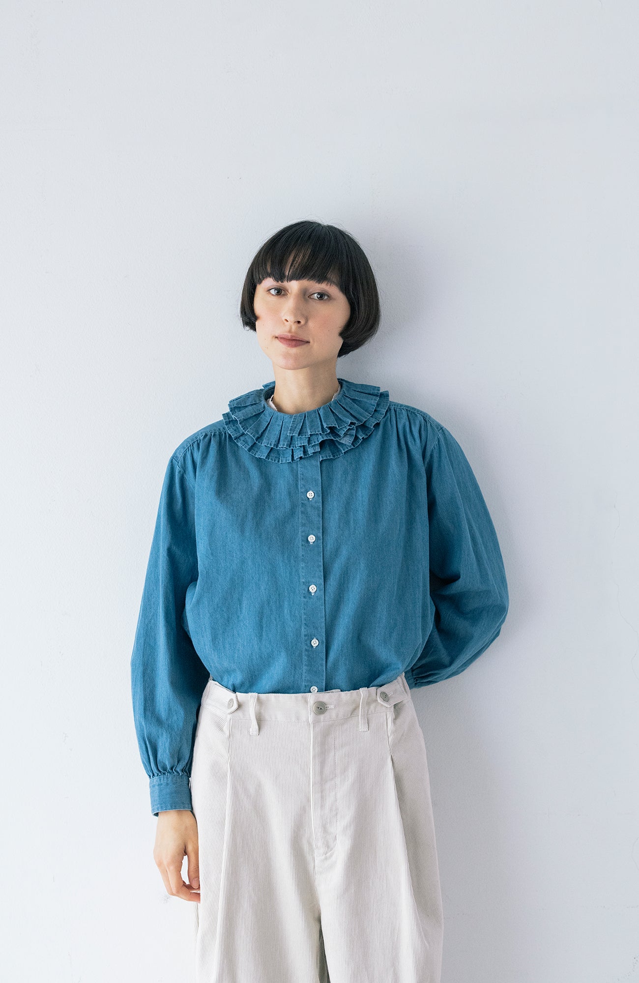 ダブルタックカラーブラウス(2026-2027 Winter & Pre-spring Collection)