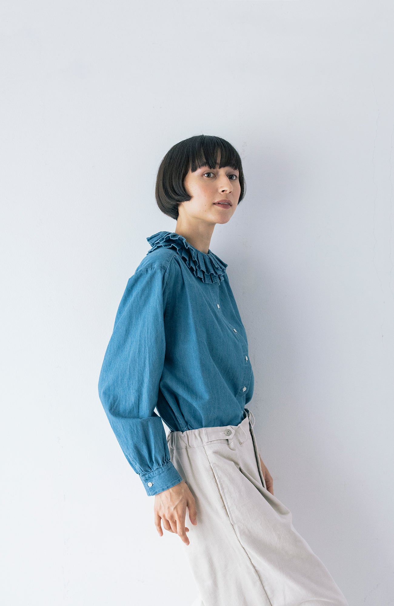 ダブルタックカラーブラウス(2026-2027 Winter & Pre-spring Collection)