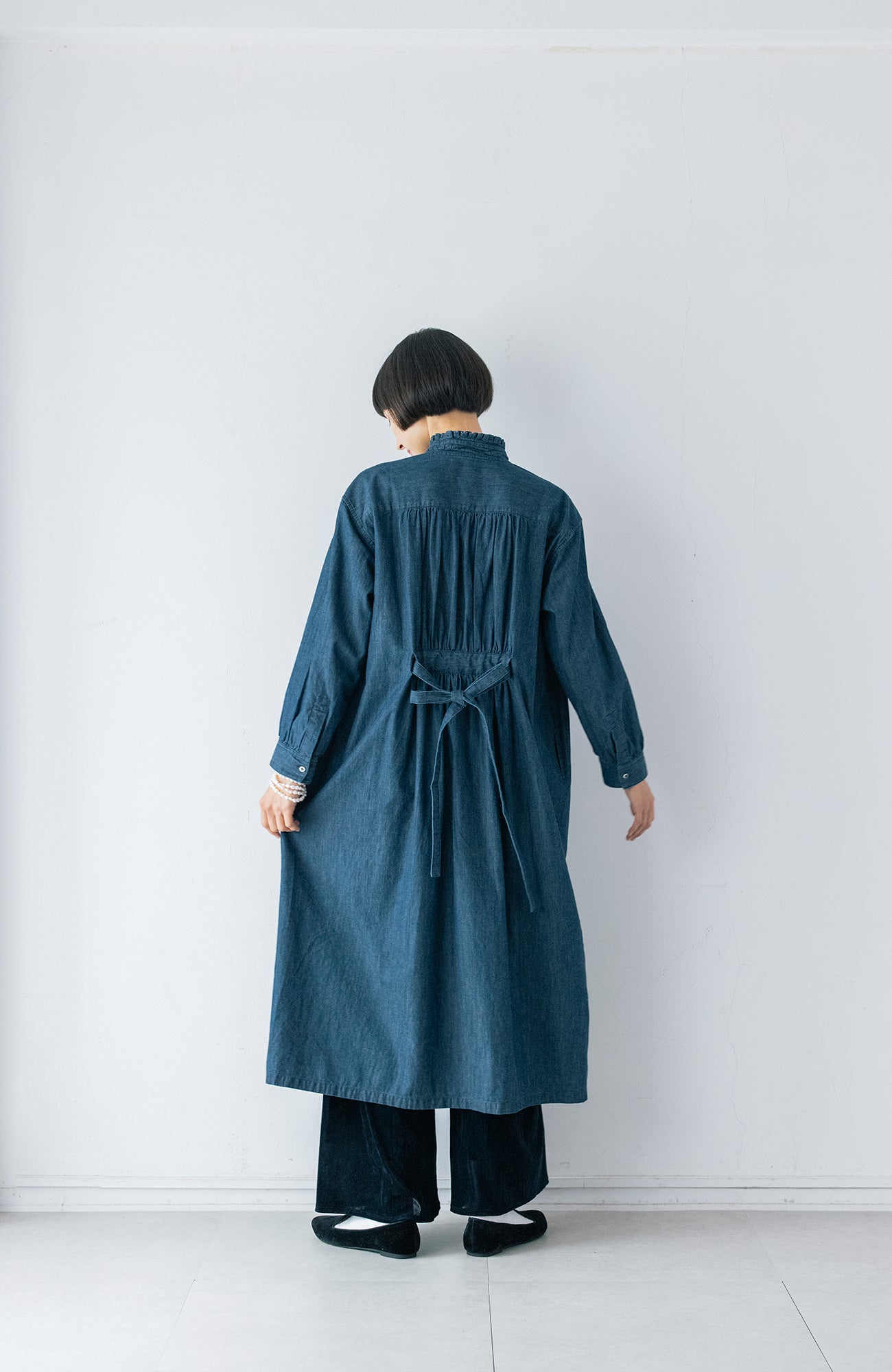 タックフリルカラーワンピース(2026-2027 Winter & Pre-spring Collection)