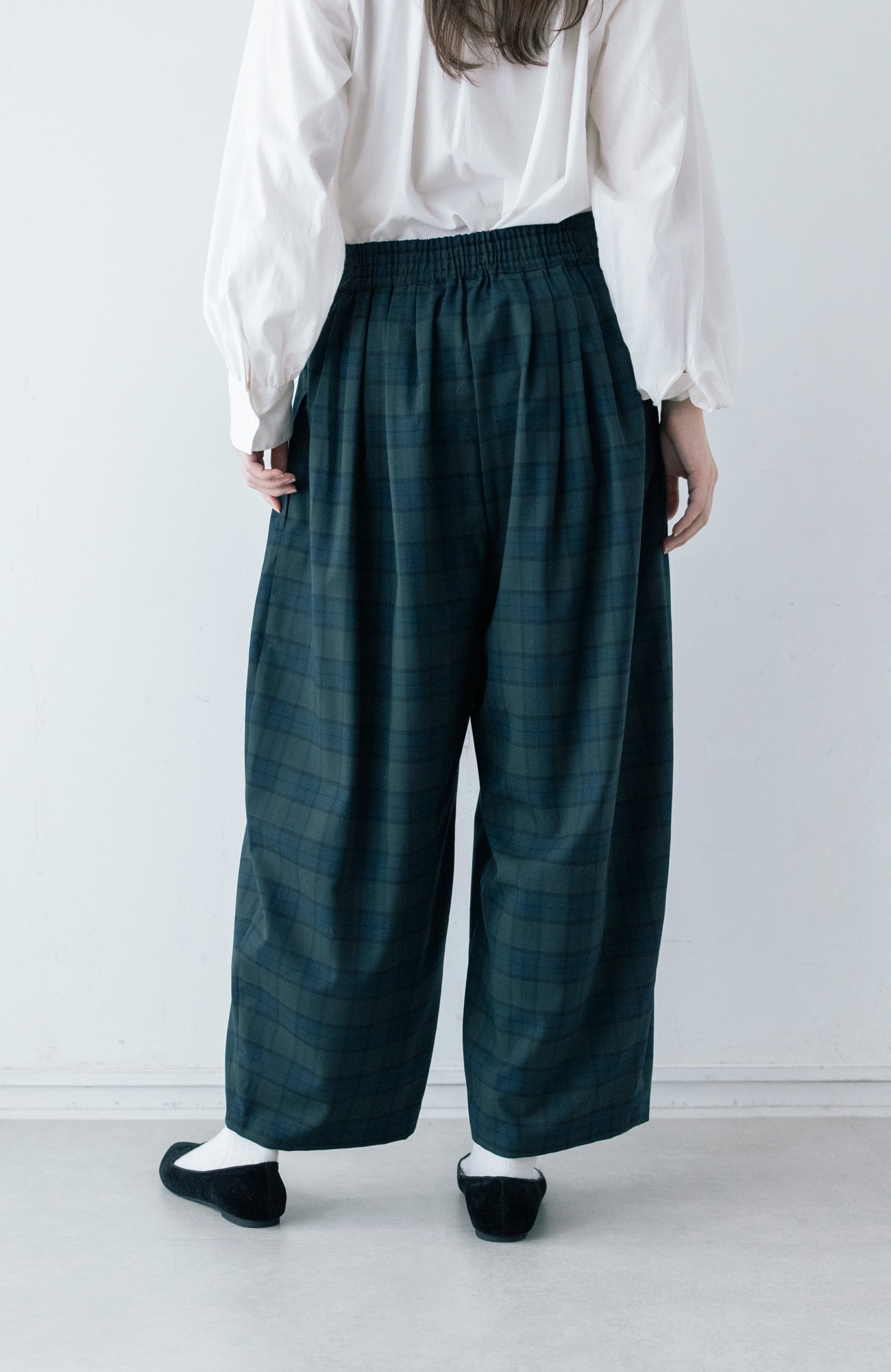 オーバルパンツ/チェック(2025-2026 Winter & Pre-spring Collection)