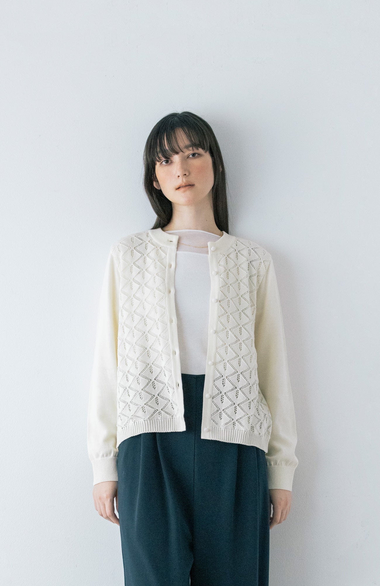 透かし編みバックスリットカーディガン(2025-2026 Winter & Pre-spring Collection)
