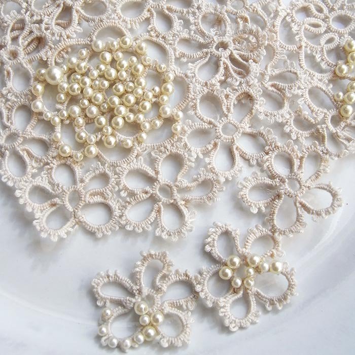 tatting lace ネックレス