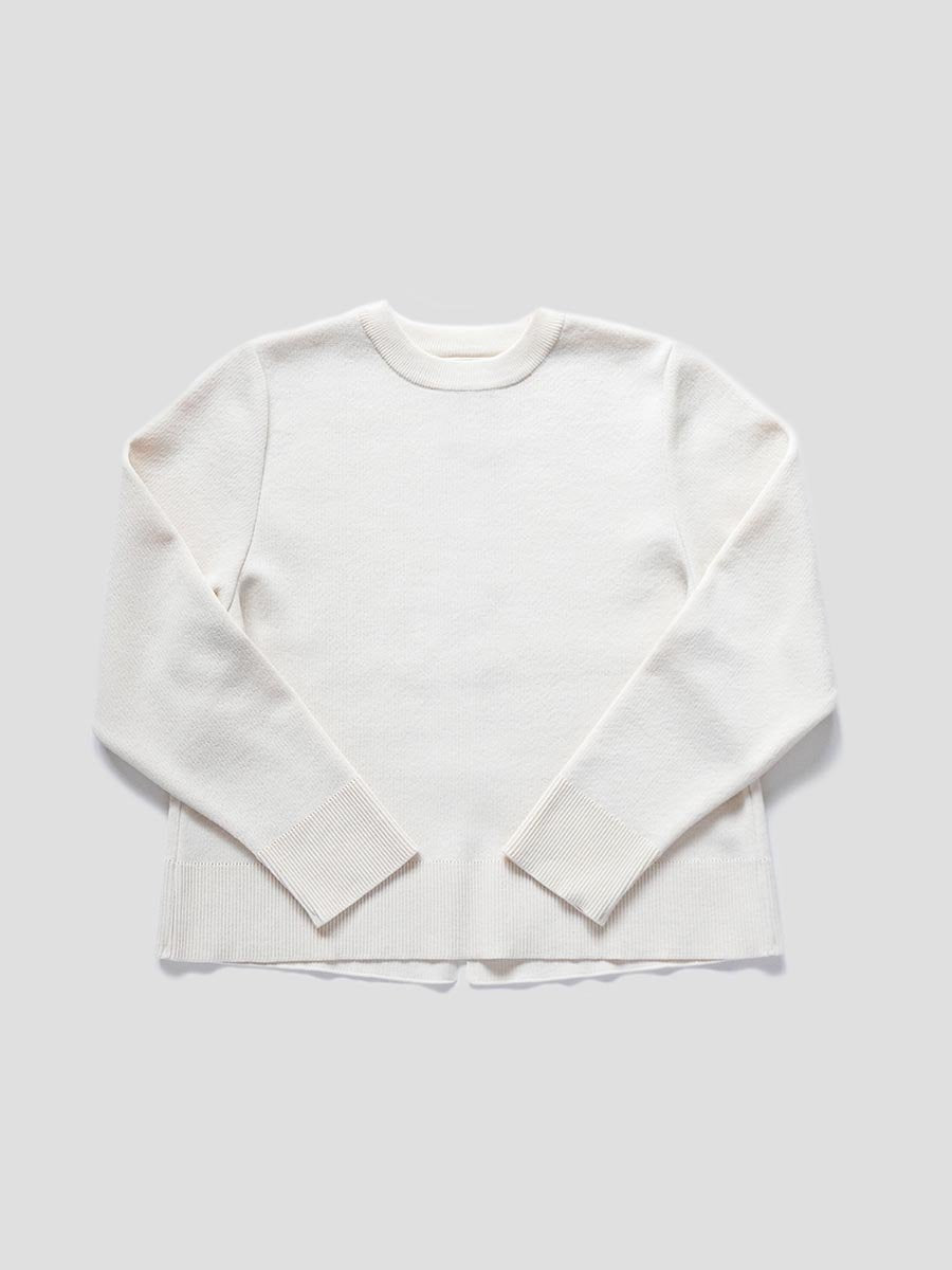 バックスリットクルーネックプルオーバー