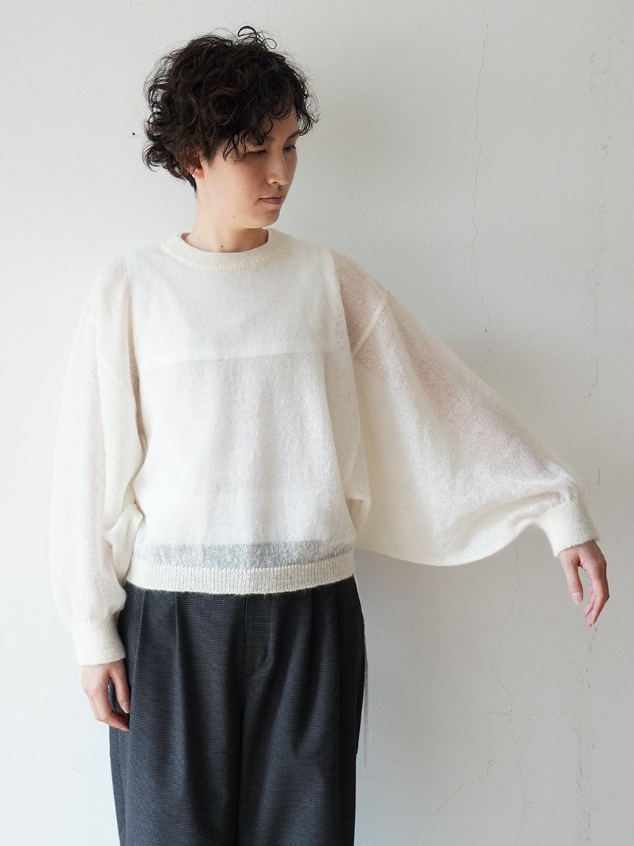 バタフライモヘアニット