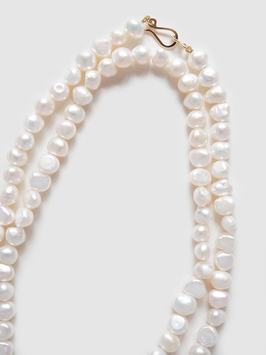 baroque pearl necklace