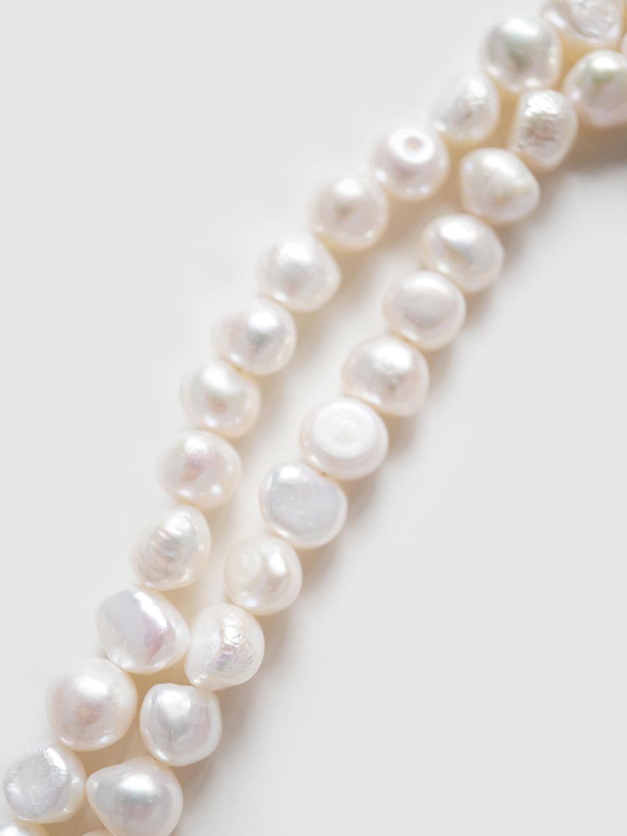 baroque pearl necklace