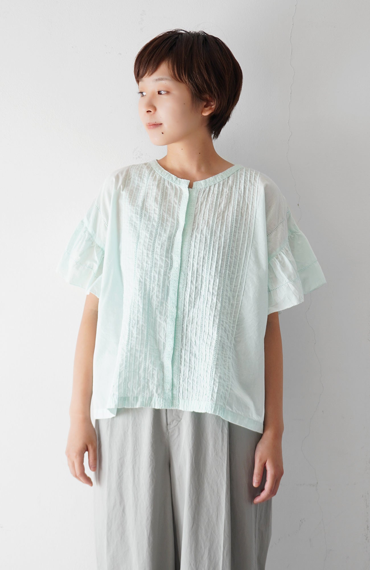 Pintuck blouse