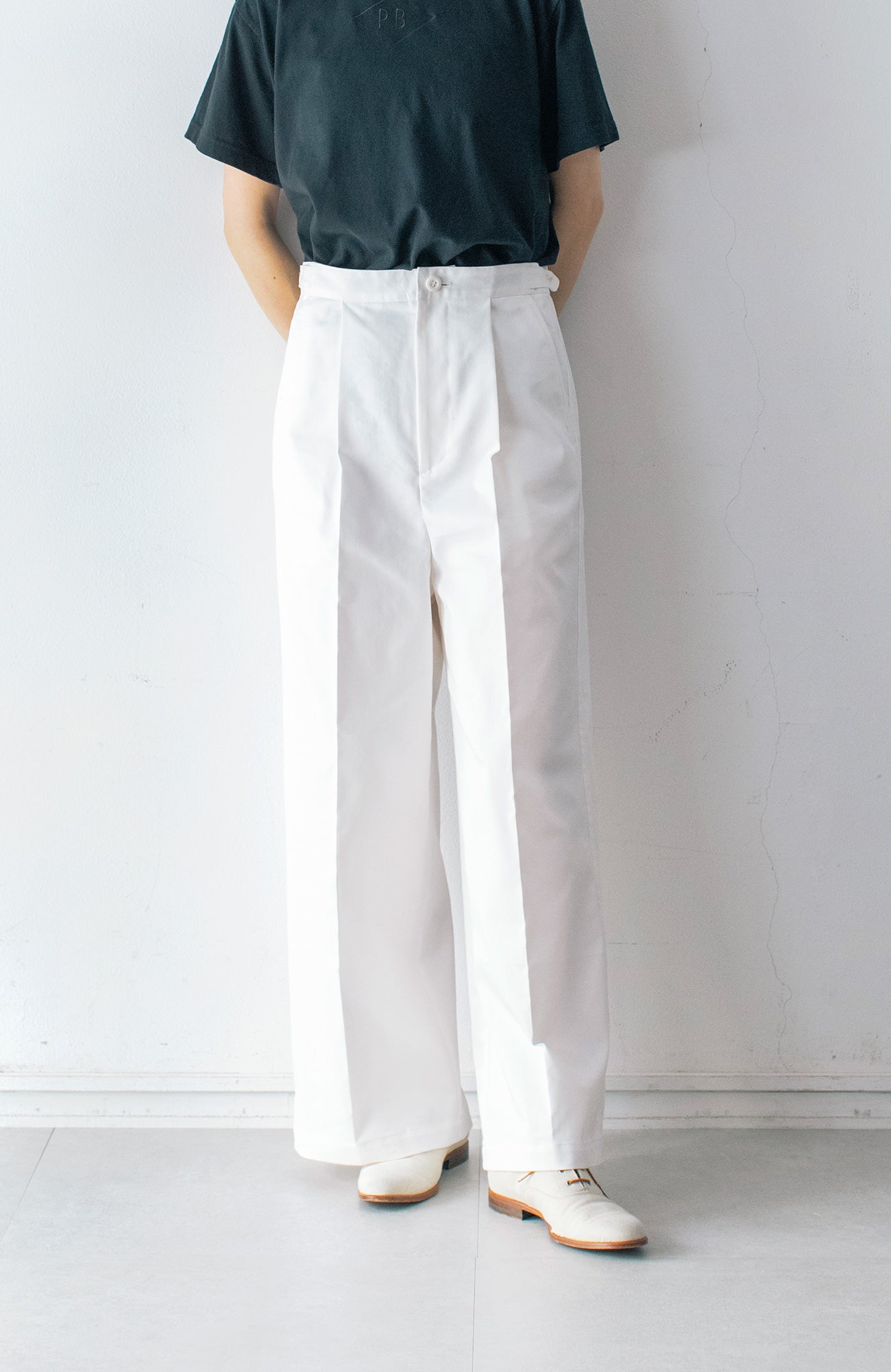 Center crease pants