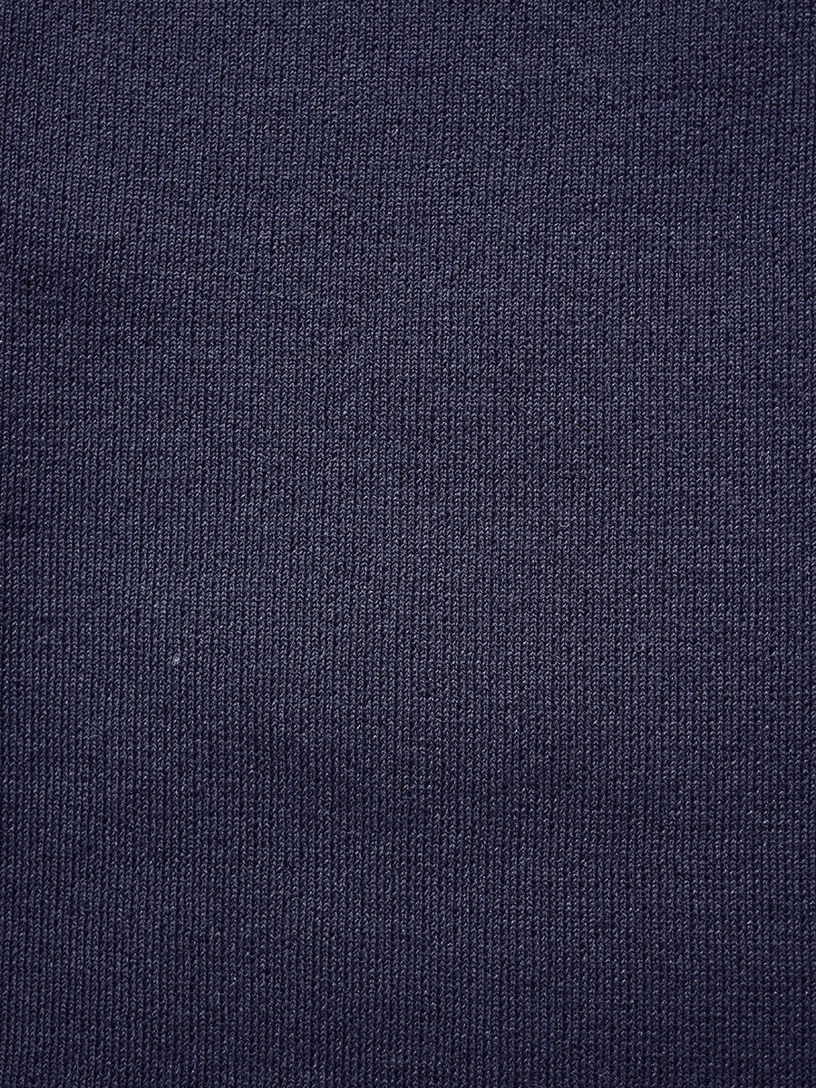 バックスリットクルーネックプルオーバー