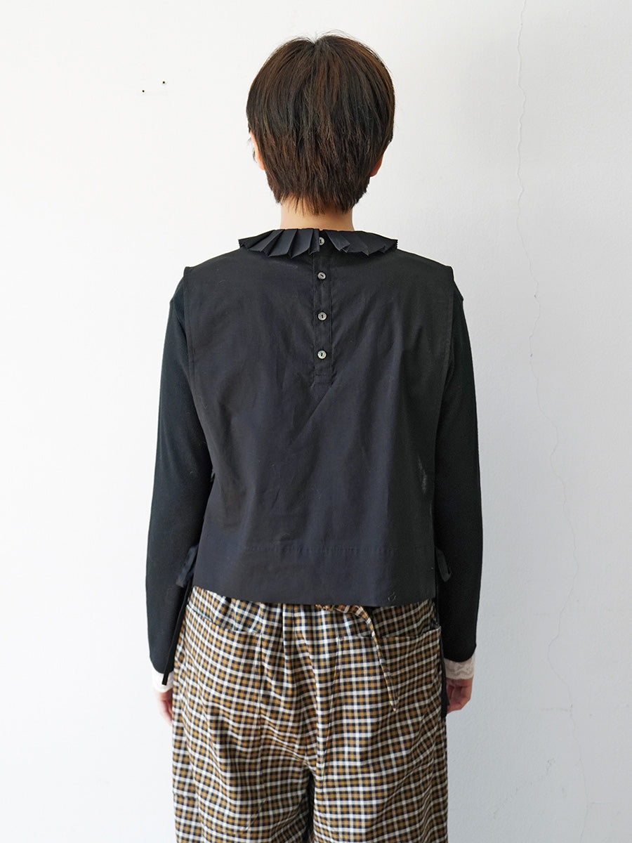 プリーツカラービブ