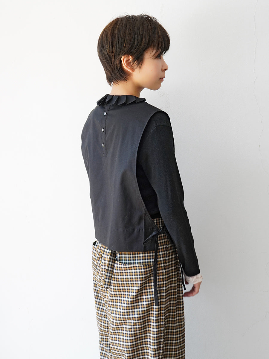 プリーツカラービブ