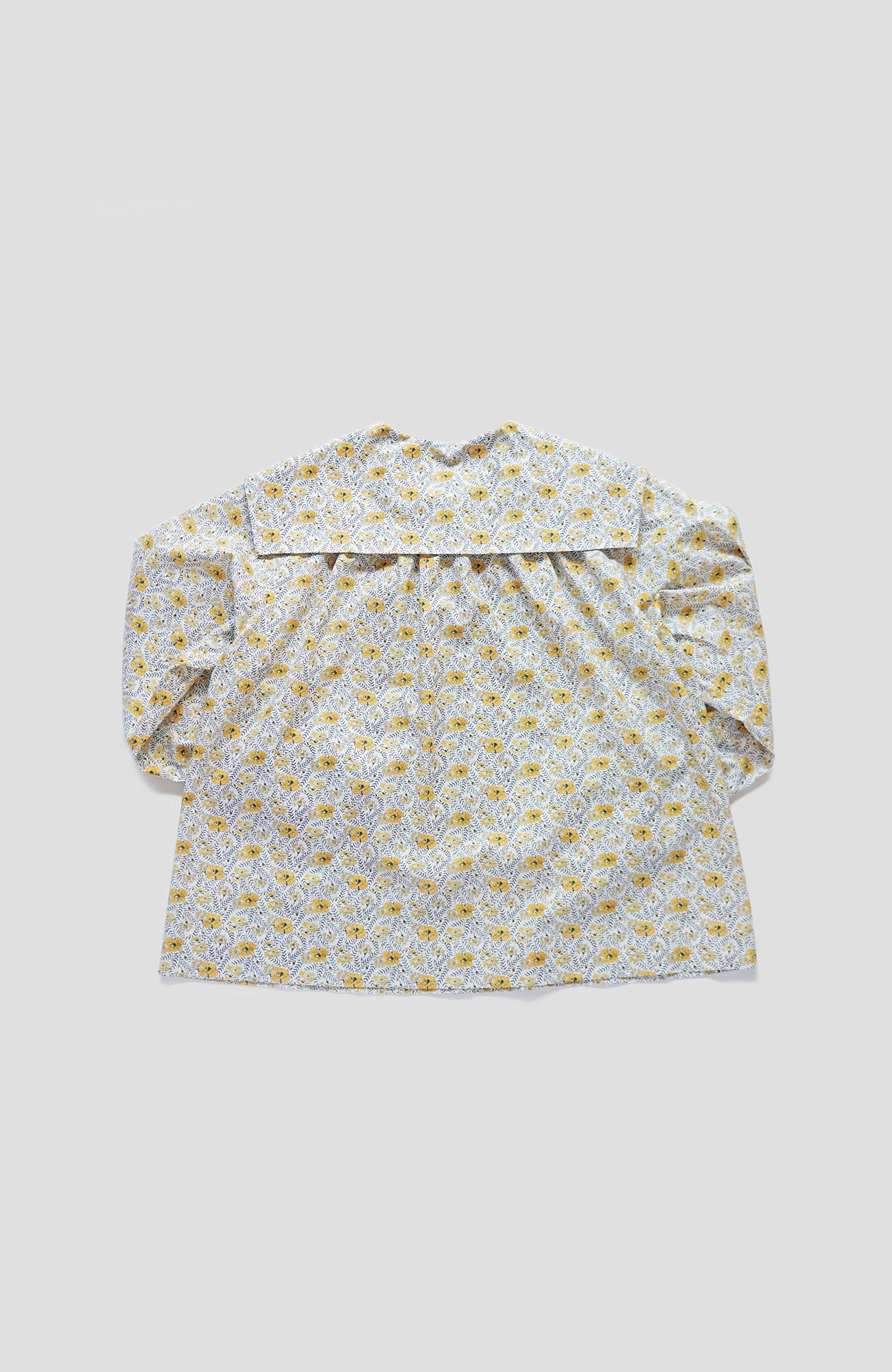 LIBERTY PRINTセーラーカラーブラウス(2023 Autumn Winter Collection)